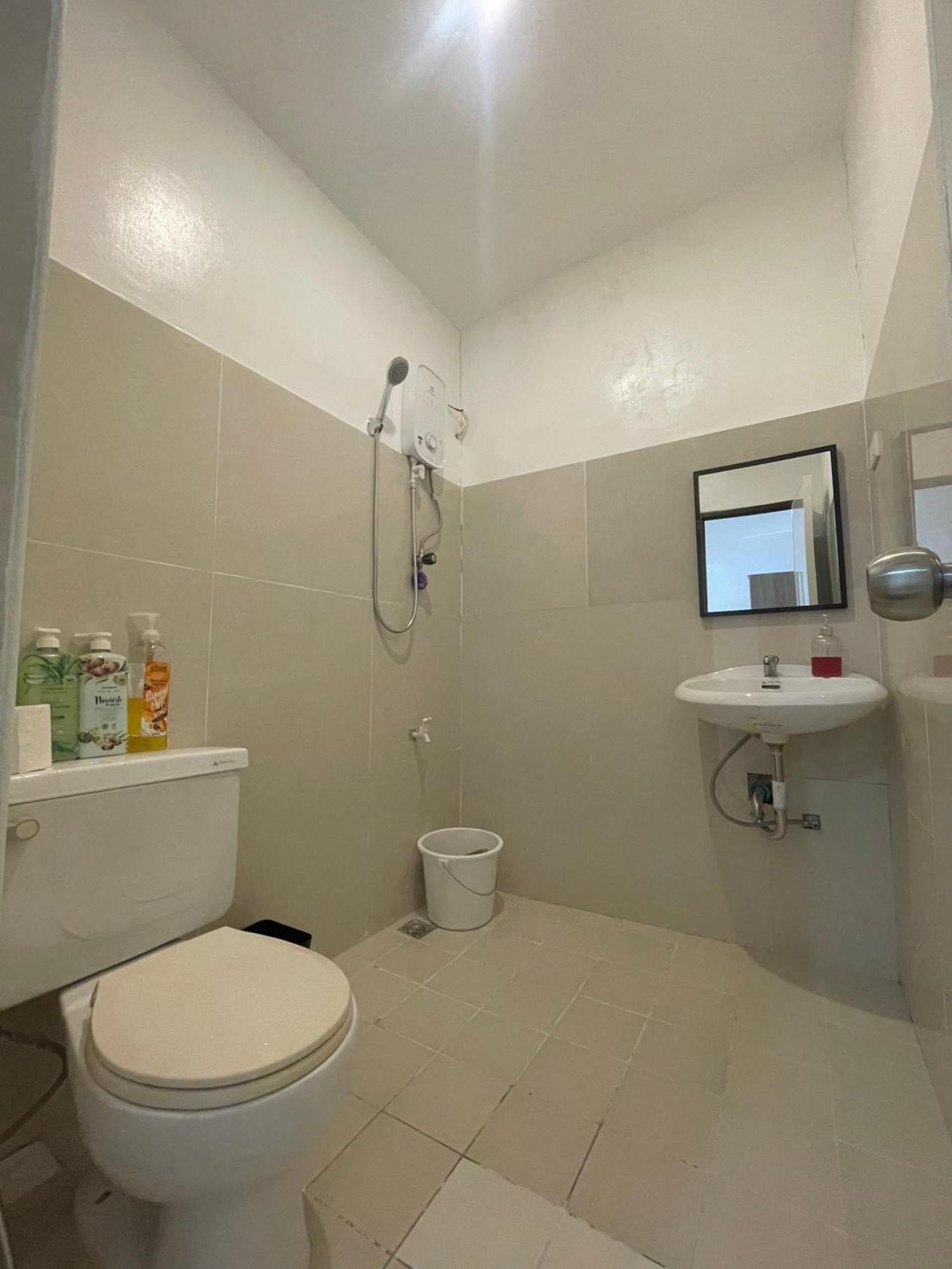 The Premier Suite Lapu-Lapu City Bagian luar foto